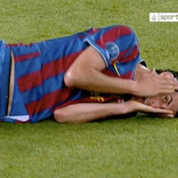 Sergio Busquets' Peekaboo