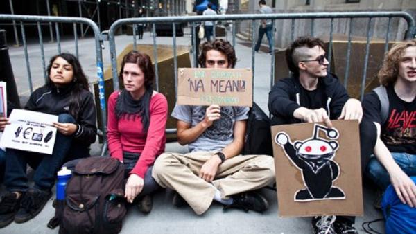occupy wall street research paper Occupy wall street refers to a group of activists who are fighting for social equality between the rich and poor in america they are also fighting against individual and corporate greed as well as increased corruption in government dealings among other social evils. occupy wall street research paper Occupy wall street refers to a group of activists who are fighting for social equality between the rich and poor in america they are also fighting against individual and corporate greed as well as increased corruption in government dealings among other social evils.