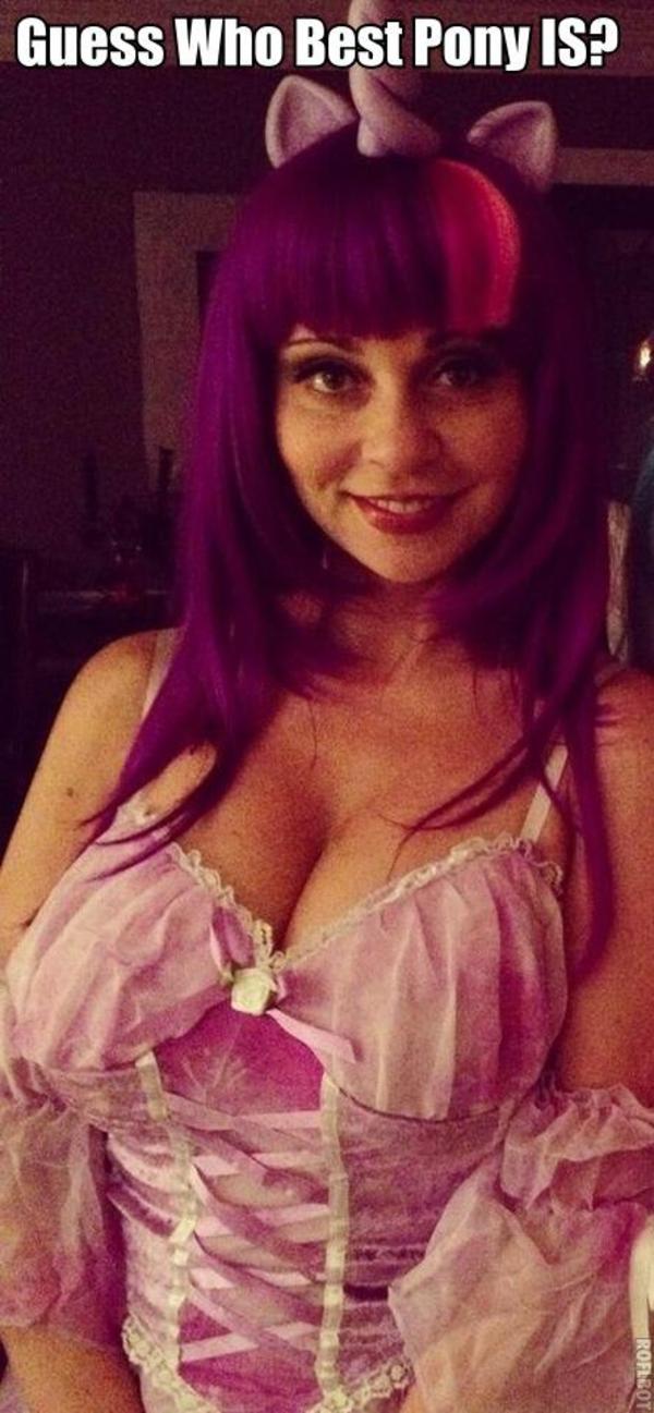 dating let him pursue you dirty blondes very young school girls oral sex
