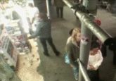 NYC Cardstand Earthcam Trolling / "I'll Be There in 30 Minutes"
