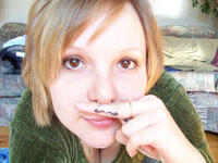 Fingerstache