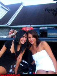 Photobombing