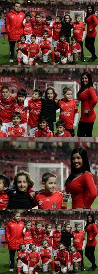 Facebomb