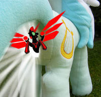 Lyra Plushie