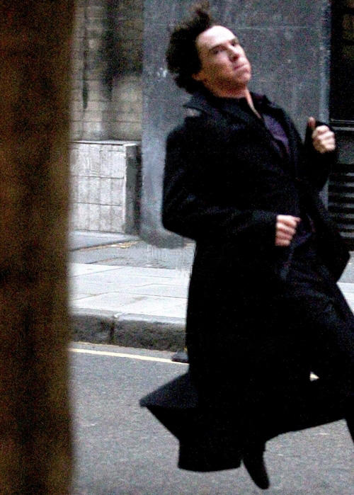 hustlinholmes.jpg