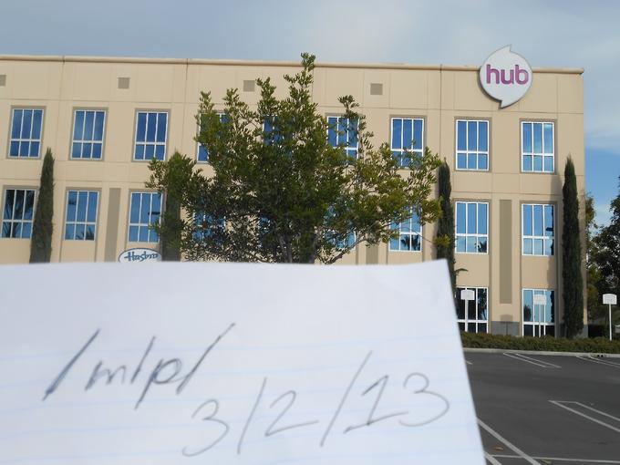 952.jpg