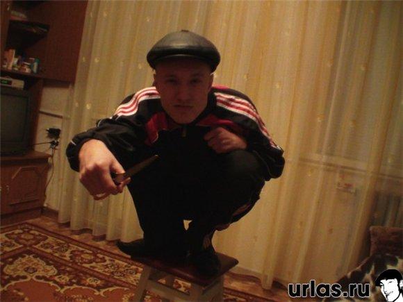 http://i3.kym-cdn.com/photos/images/newsfeed/000/673/597/df6.jpg