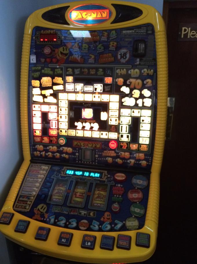 Pac man slot machine