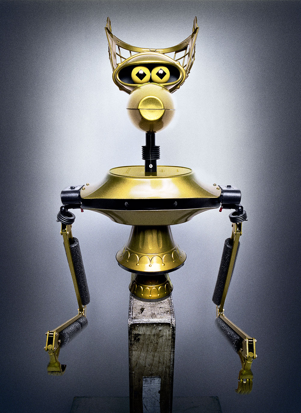Crow T. Robot | Mystery Science Theater 3000 (MST3K ... crow t robot diagram 
