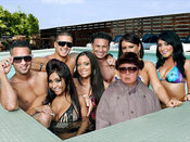 Kimjong_pool